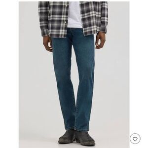 NWT Dark Wash Wrangler Men's Relaxed Fit Straight Jeans